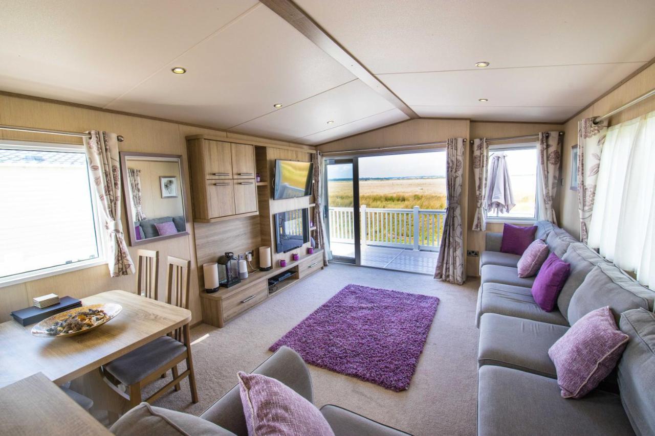 River Lodge Platinum Plus Holiday Home With River Views, Free Wifi & Netflix Camber Екстер'єр фото
